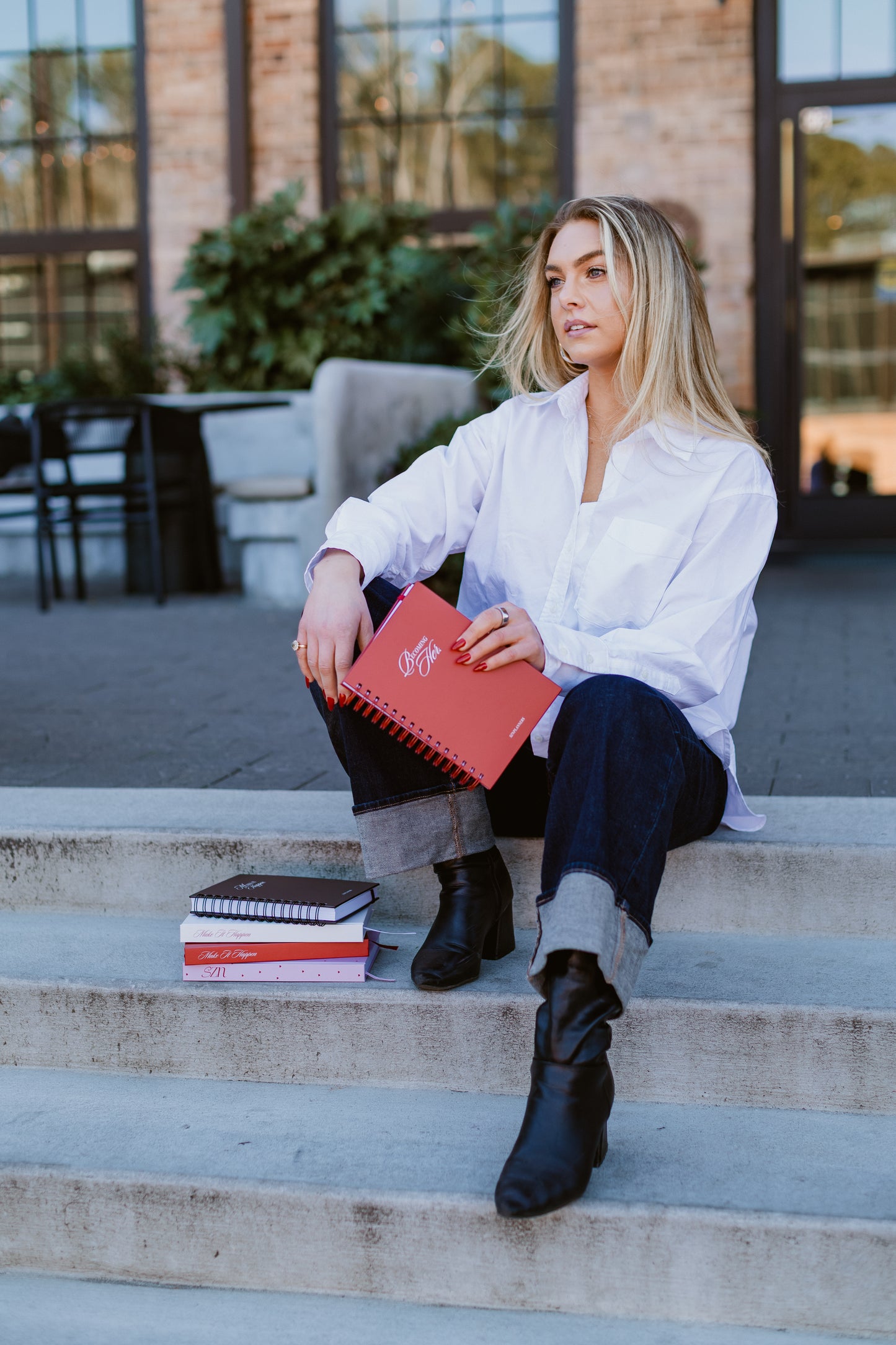 SZN Undated Daily Planner + Gratitude Journal