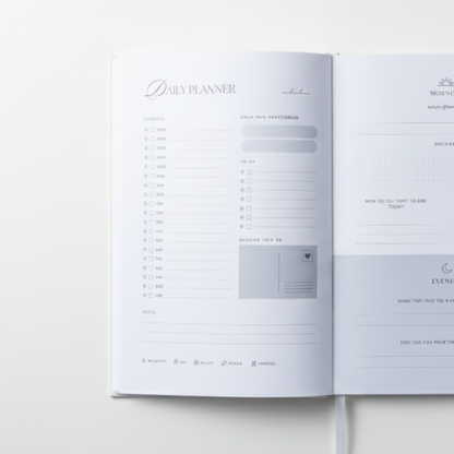 SZN Undated Daily Planner + Gratitude Journal